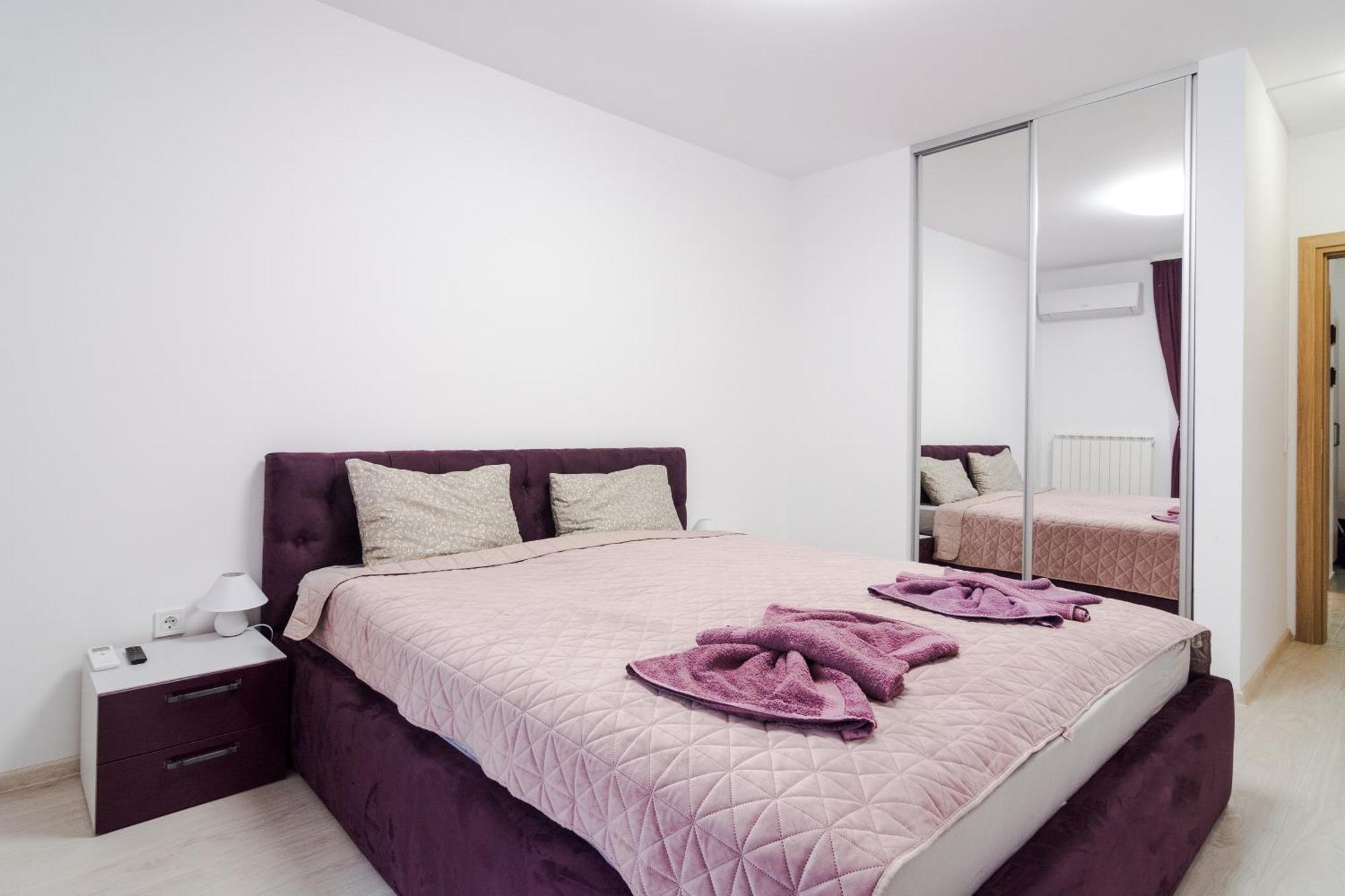 סופיה Paris Luxury Top Centre 2Bdr Apt W Work Desk And Wifi Near Nevsky Cathedral מראה חיצוני תמונה